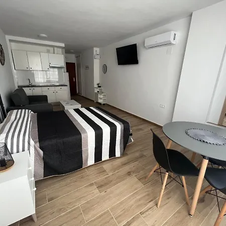Ver621 - Estudio Con Vistas Al Mar, Wifi, Piscina, Centro A 100 Metros, Playa A 600 Metros * 托雷莫利诺斯